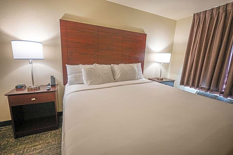 Cobblestone Hotel & Suites - Lamar