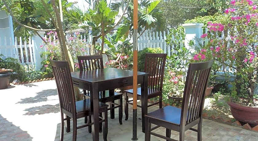 Tue Tam Garden Villa