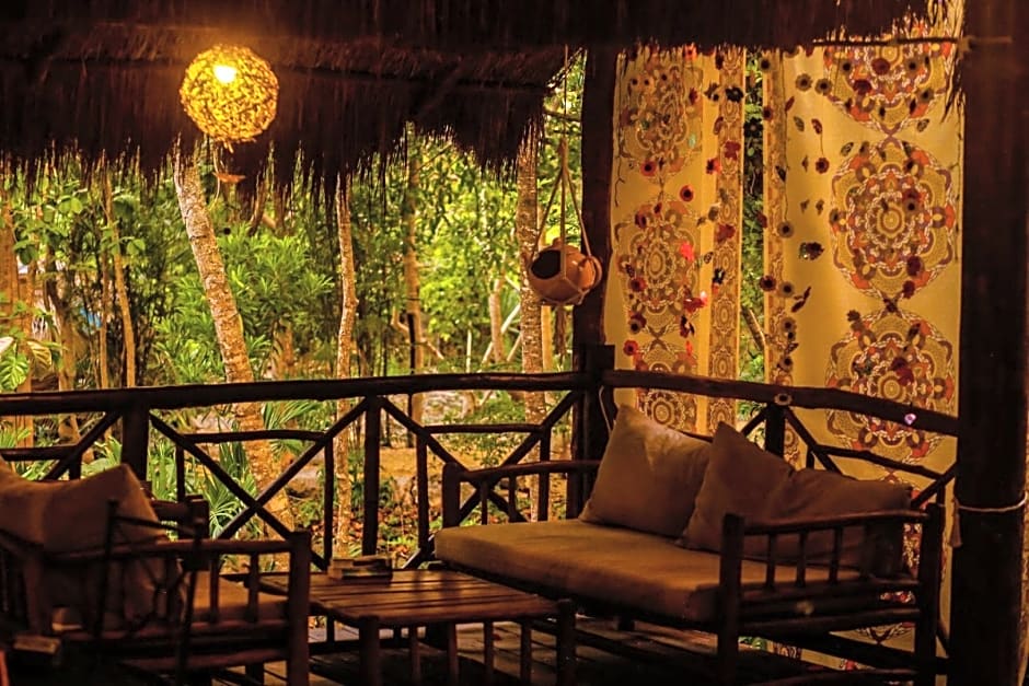 Akumal Natura Glamping