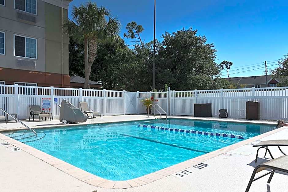 Sonesta Simply Suites Clearwater