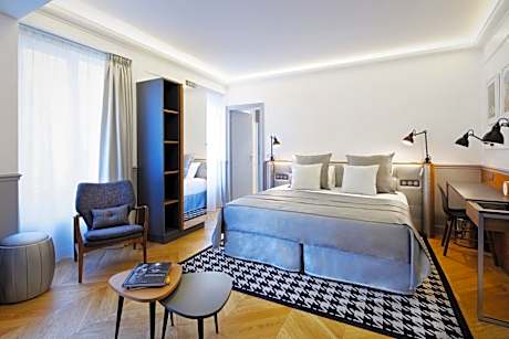 Hotel Petit Lafayette