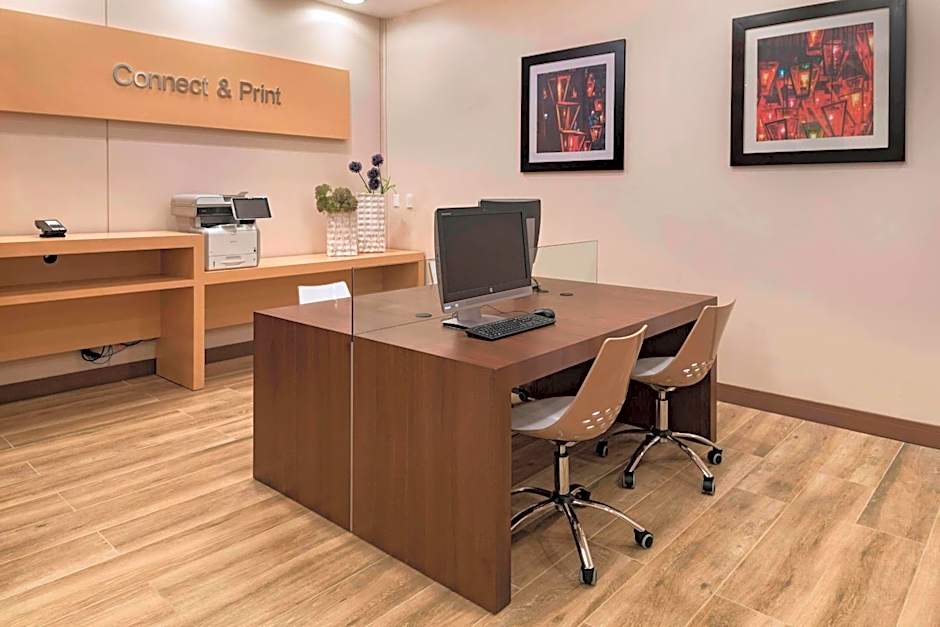 Fairfield by Marriott San Salvador