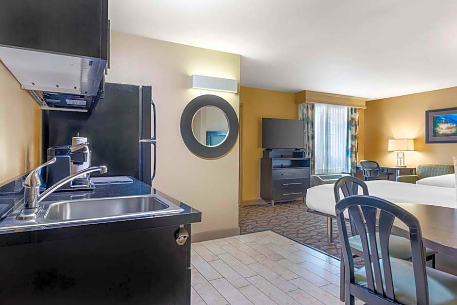 Best Western Plus Oceanside Palms Hotel
