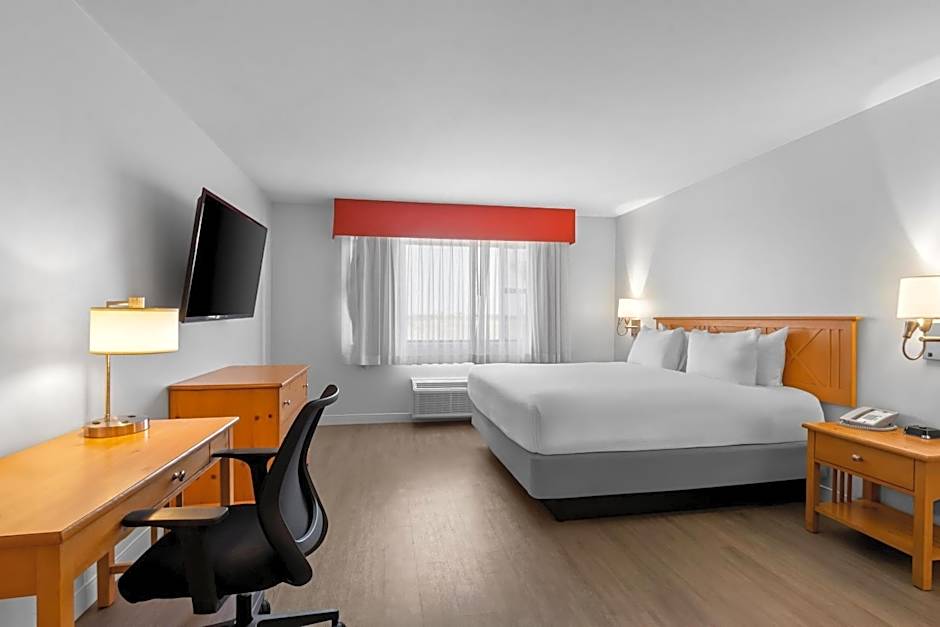 Red Lion Inn & Suites Goodyear - West Phoenix