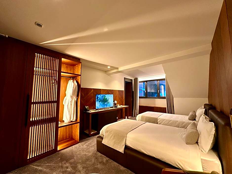 Hôtel Restaurant & Spa Les Planets