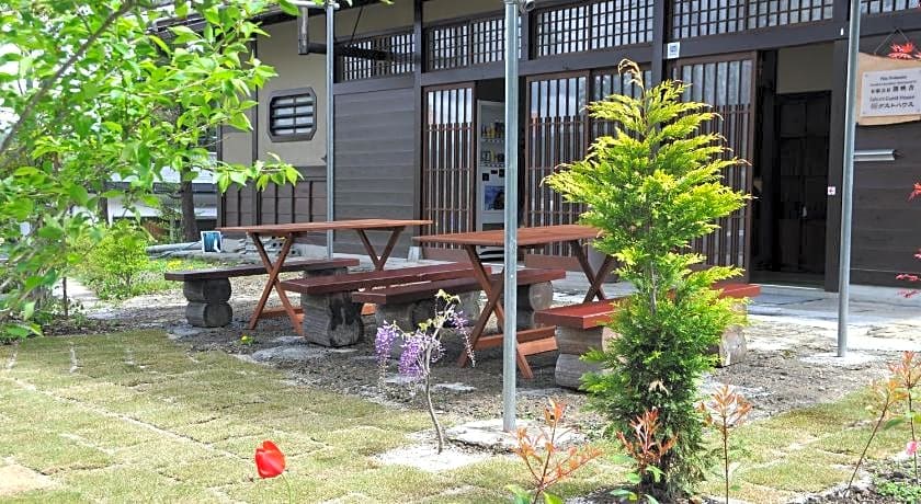 Sakura Guest House