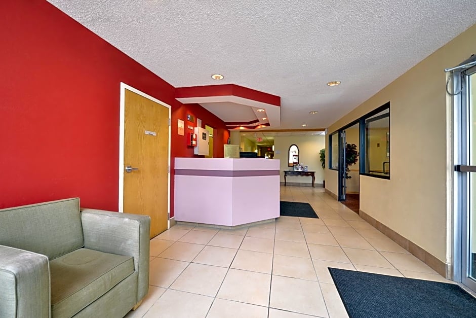 Americas Best Value Inn - East Syracuse