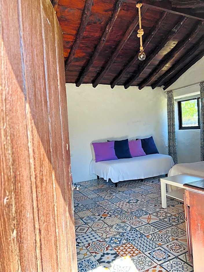 Finca Santa Teresa, Casa Granada