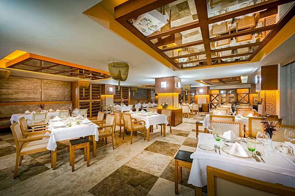 GRAVEL HOTELS SELECT