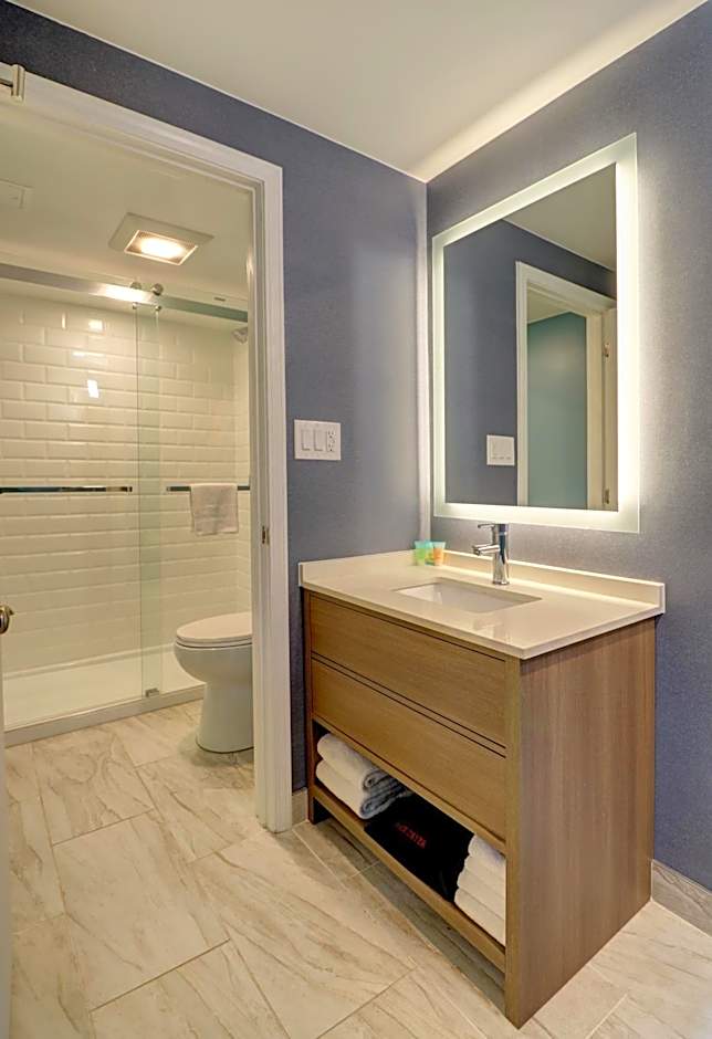 Yankee Clipper Inn, SureStay Collection by Best Western