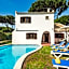 Perfect Retreat Overlooking Pinhal Golf Course, Private pool, Off-street parking