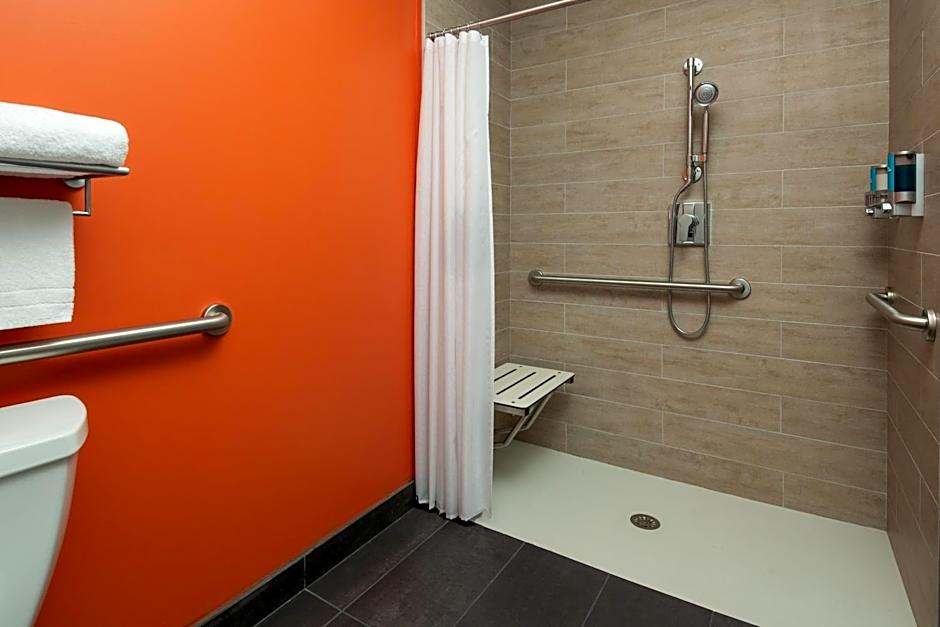 Aloft Miami Aventura