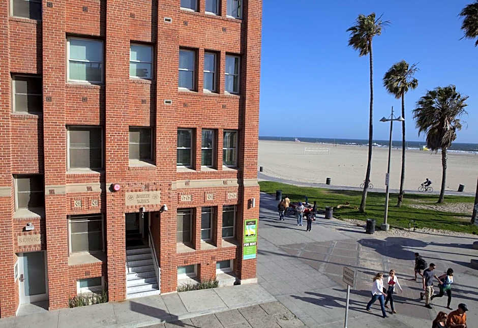 Venice Breeze Suites