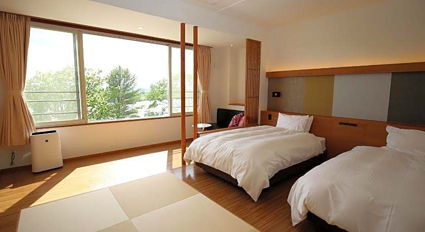 Tokachigawa Onsen Kangetsuen Hotel