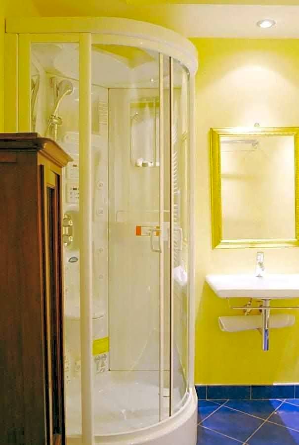 Tornabuoni La Petite Suite