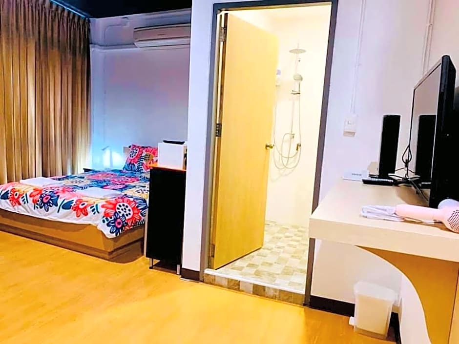 Daraya Hostel