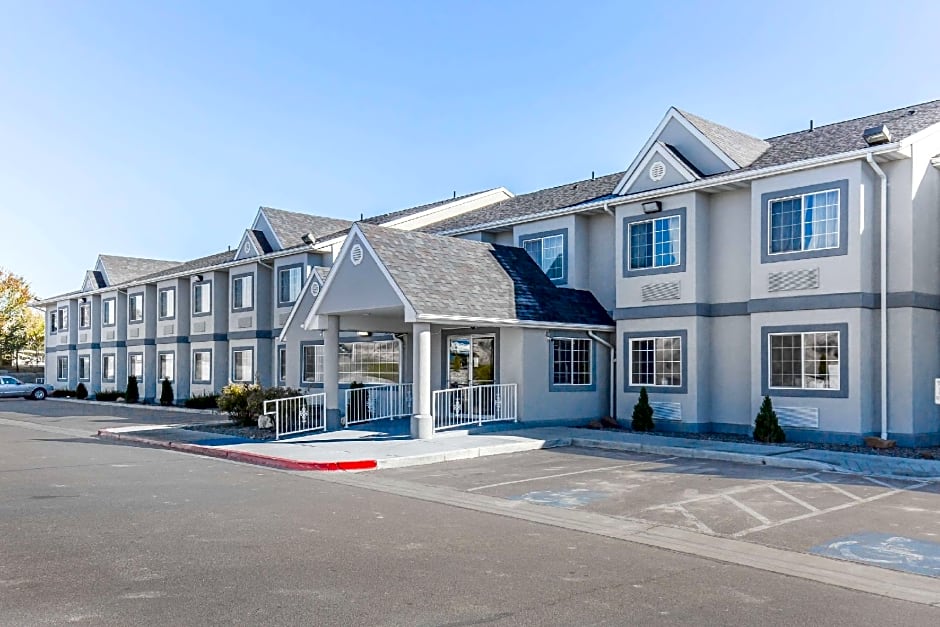 Photo 1 of 33 of Quality Inn & Suites Elko