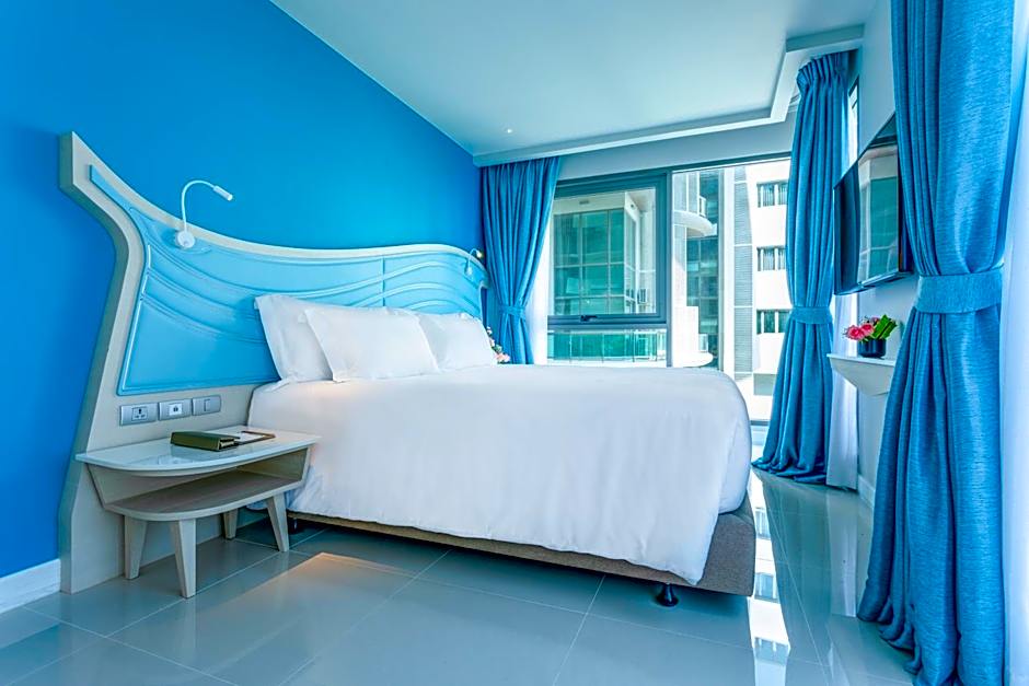 Centara Sonrisa Residences & Suites Sriracha