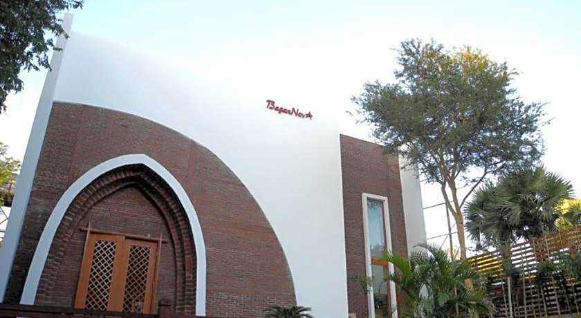 Bagan Nova Hotel