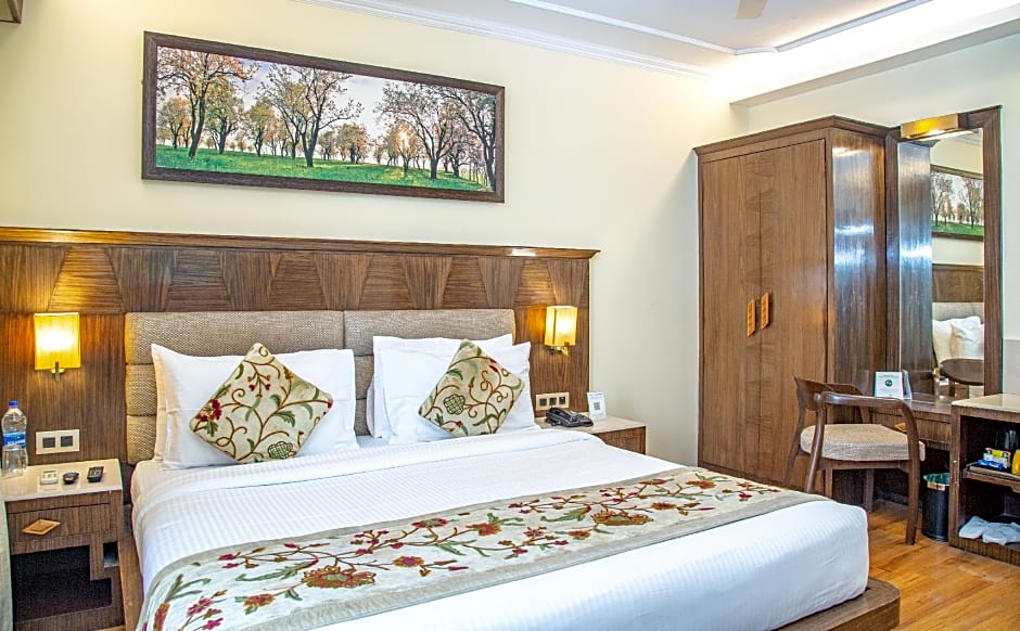 Lemon Tree Hotel Srinagar