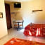 Hotel Sociedad y Maristas