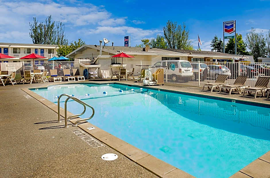 Motel 6-Tacoma, WA - Fife