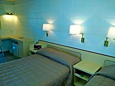 Deluxe Double Room with Shower