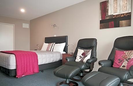 Studio - Ground Floor