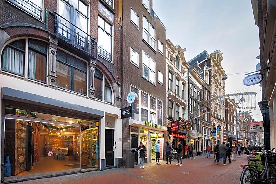 Ciao Papa Hotel Amsterdam Central Station