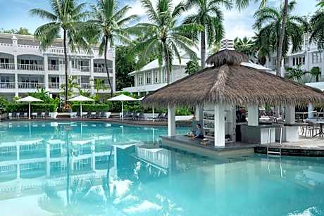 Peppers Beach Club & Spa