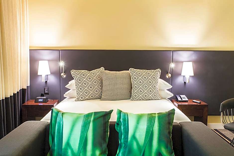Photo 1 of 5 of Junior Suite