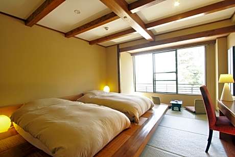 Twin Room with Bathroom