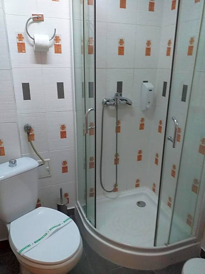Hotel Tranzzit