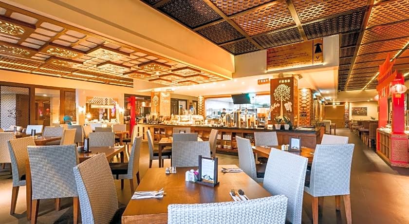 Vouk Hotel & Suites