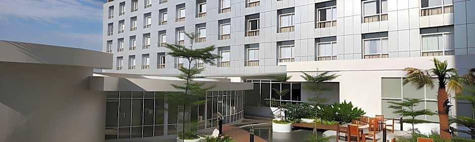 Santika Premiere Dyandra Hotel & Convention - Medan