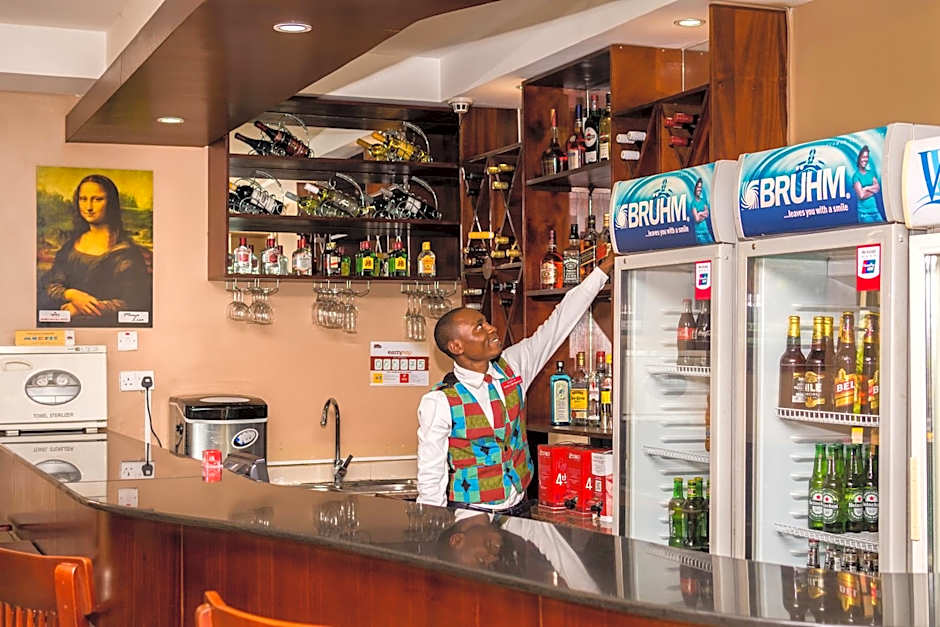 Marie's Royale Hotel