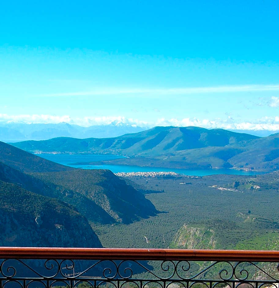 Fedriades Delphi Hotel