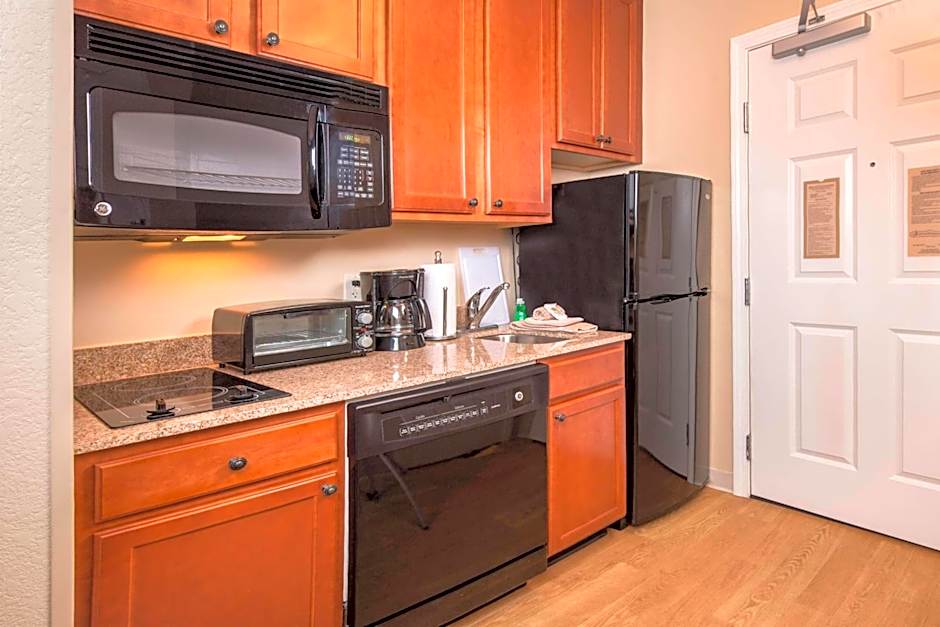 TownePlace Suites by Marriott Clinton at Joint Base Andrews