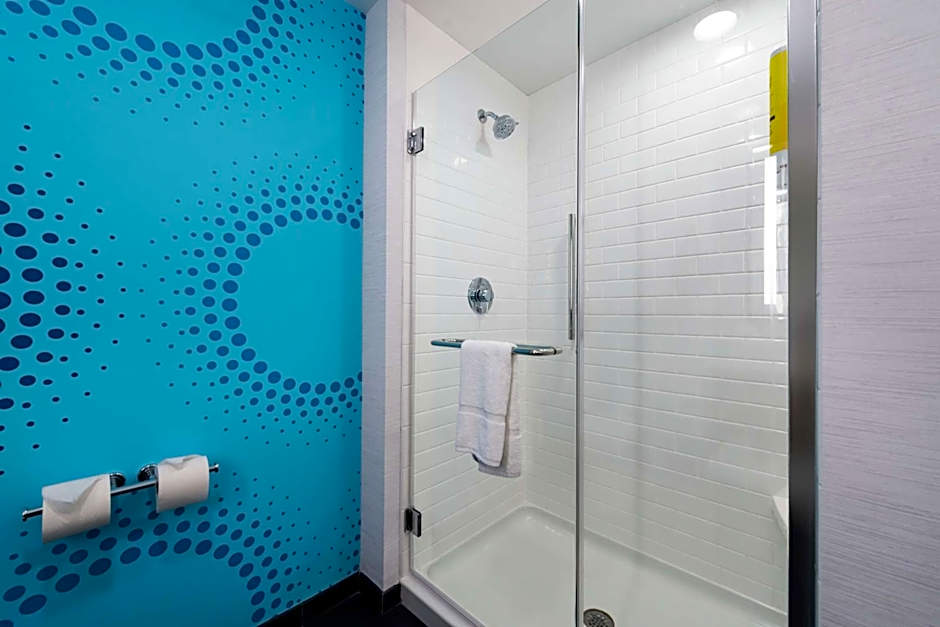 Tru by Hilton Staunton, VA