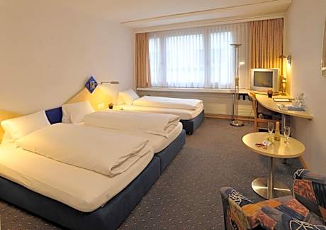 Double or Twin Room Comfort