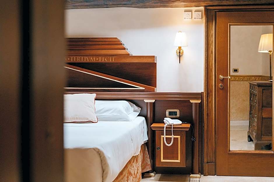 Hotel Pantheon