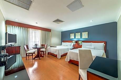 Superior  Room1 King Bed