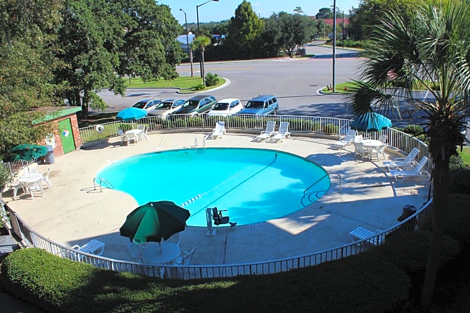 Days Inn by Wyndham Mt Pleasant-Charleston-Patriots Point