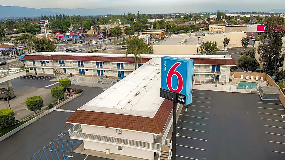 Motel 6 Ontario Airport