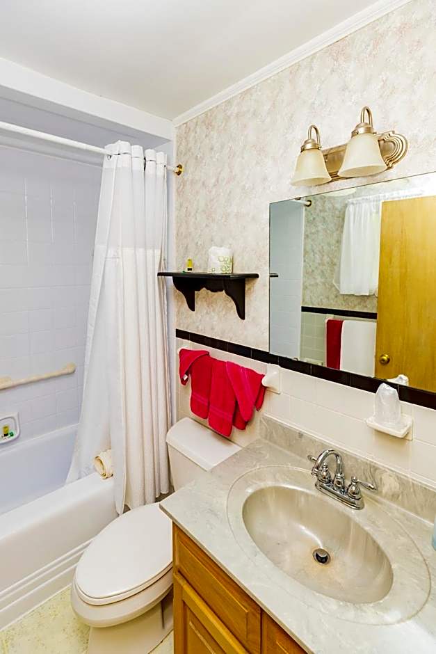 Azalea Garden Inn