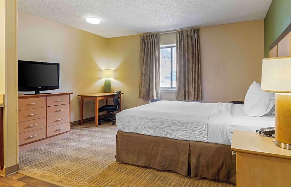 Extended Stay America Suites - Raleigh - North Raleigh - Wake Towne Dr.