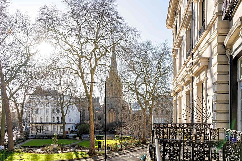 Lancaster Court Hotel