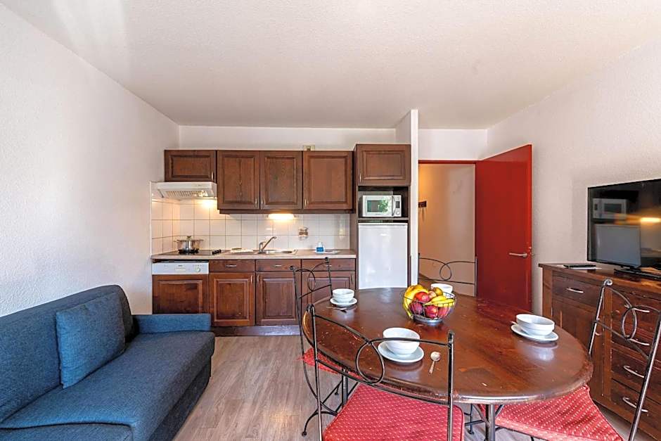 Zenitude Evian Les Terrasses du Lac, an Ascend Collection Hotel