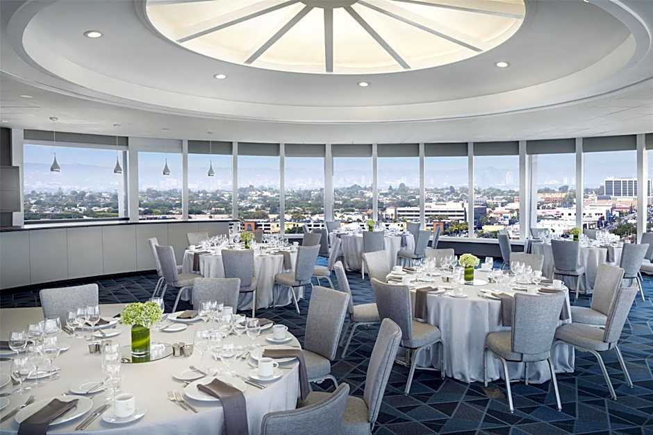 Hyatt Regency Los Angeles International Airport