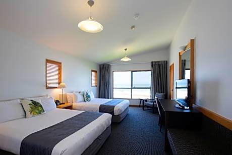 Grand Ocean View Room – No Balcony